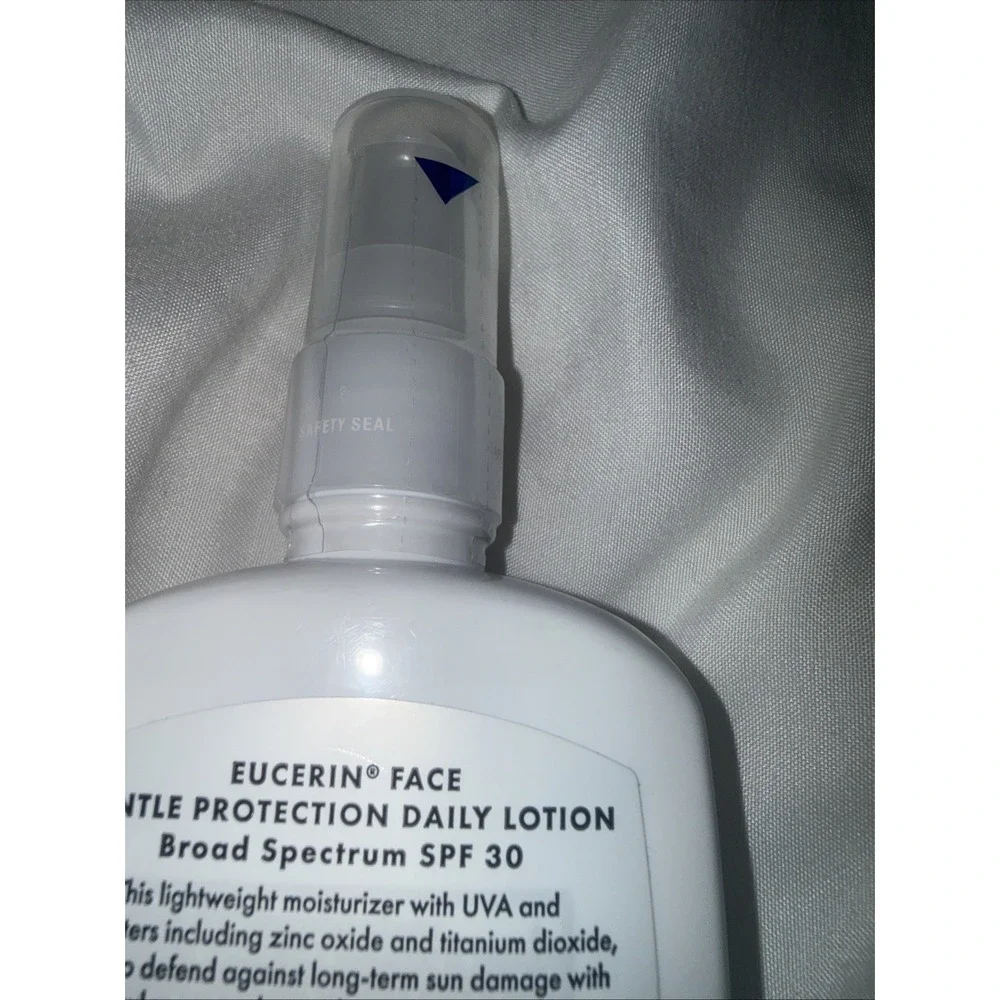 Eucerin Daily Protection Face Lotion SPF 30, 4oz - New Old Stock